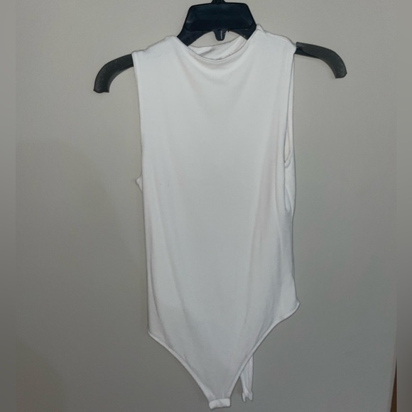 Beautiful White Bodysuit - Picture 1 of 2